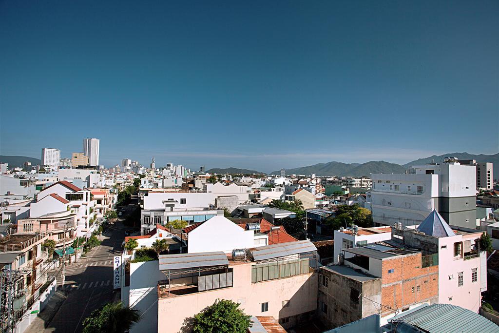 Rex Hotel & Apartment Nha Trang Quarto foto