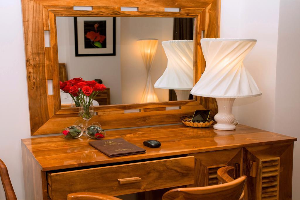 Rex Hotel & Apartment Nha Trang Quarto foto